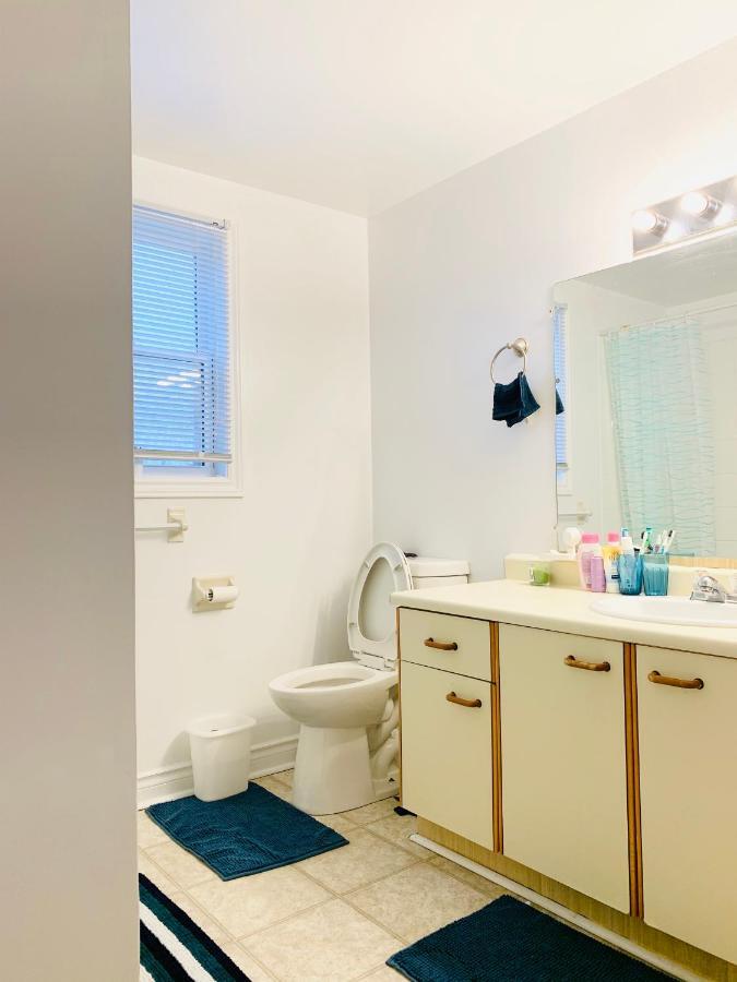 Private Fully Furnished Room In Halifax Shared Washroom Eksteriør billede